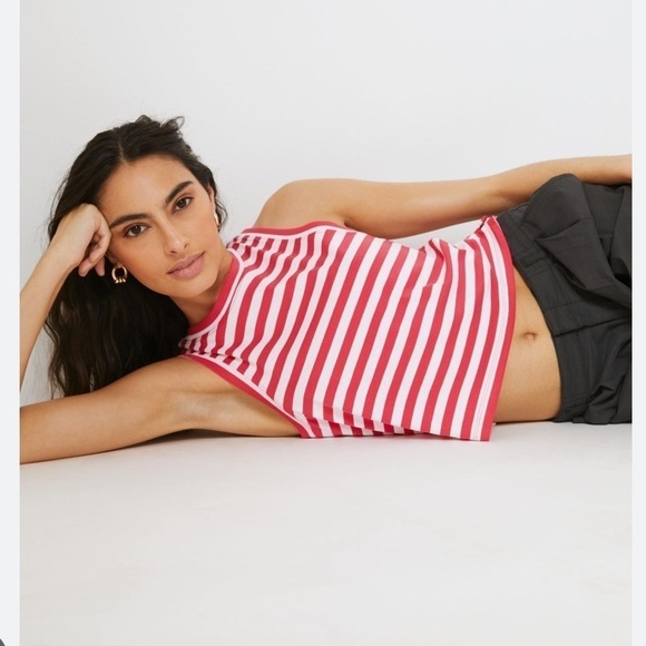 🌸 2/$25 NWT Anthropologie Pink White Stripe Maeve Cropped Tank Top - Picture 1 of 5